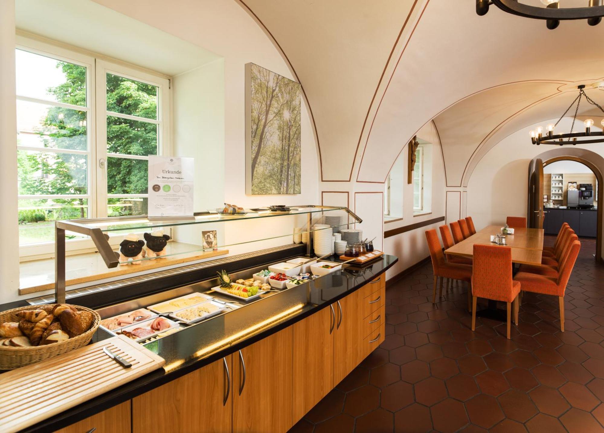 Hotel Bildungshaus Neckarelz Mosbach  Exteriér fotografie